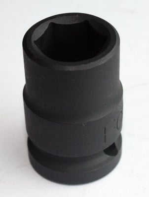 ВЛОЖКА КОВАНА 1/2" 15мм /44515/ 9410873