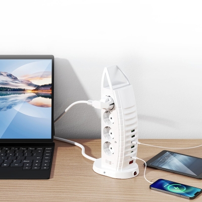 Разклонител със защита , USB и TYPE-C 2 м Dubai Lavar