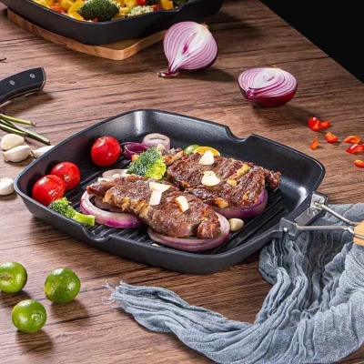 Алуминиев грил тиган BRIO Grill със сгъваема дръжка - 24 × 24 см