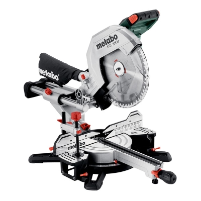 Циркуляр с герунг с изтегляне METABO KGS 305 M 613305000