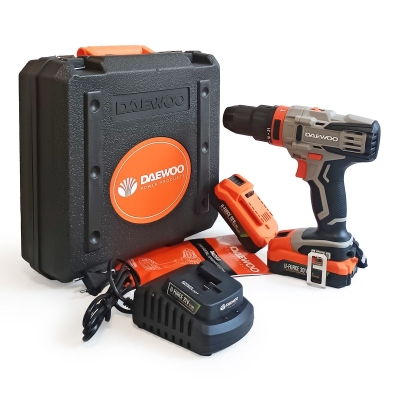 Акумулаторна ударна бормашина DAEWOO DALD18-M1-KIT с две батерии и зарядно в пластмасово куфарче