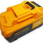 Акумулаторна батерия ROTOR RMC218 - 21 V / 4 Ah
