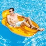 Надуваем шезлонг INTEX Chill \'N Float